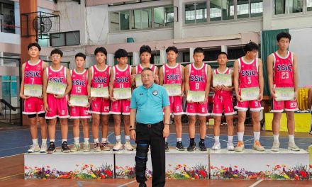 ขอแสดงความยินดีกับนักกีฬาบาสเกตบอลที่ได้รับรางวัลรองชนะเลิศอันดับที่ 1 ในการแข่งขันกีฬานักเรียน นักศึกษาแห่งชาติ ประจำจังหวัดเชียงใหม่ รอบคัดเลือกตัวแทนเขตการแข่งกีฬาที่ 5 กีฬานักเรียน นักศึกษาแห่งชาติ ครั้งที่ 43 ประจำปี 2567 “กระบี่เกมส์”