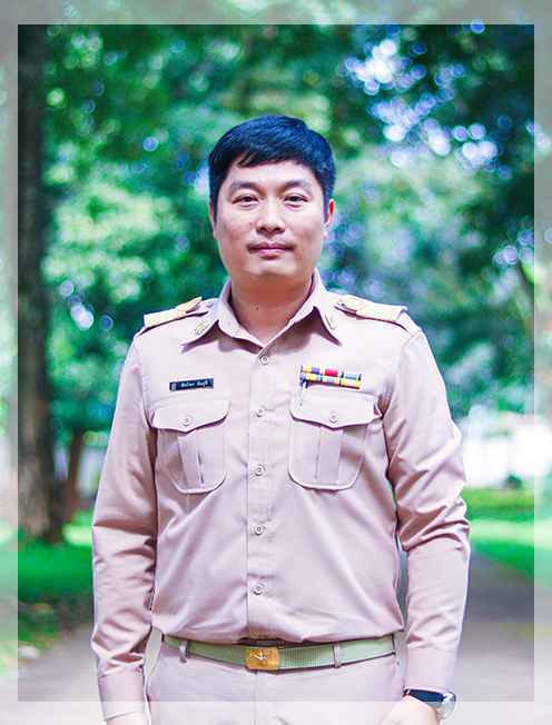 นายสิทธิพร  สินธุปี