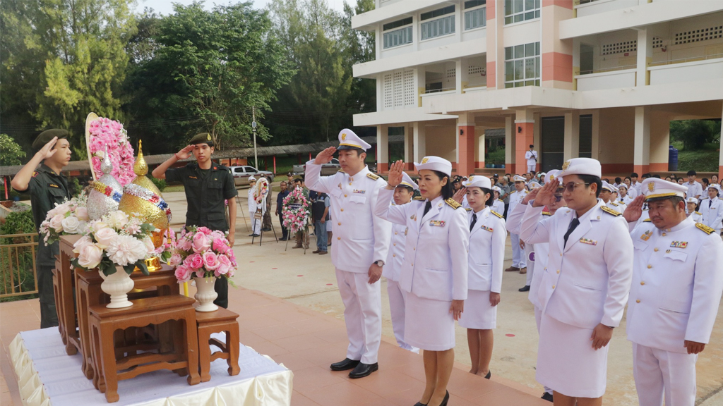 กิจกรรมวางพวงมาลา เนื่องในวันคล้ายวันสวรรคตพระบาทสมเด็จพระจอมเกล้าเจ้าอยู่หัว รัชการที่ 5 วันปิยมหาราช ประจำปี 2567