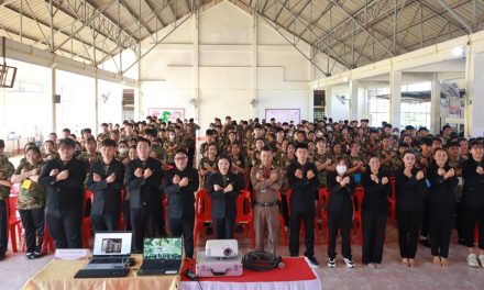 กิจกรรมค่ายยุวชนคนคุณธรรมให้กับนักเรียน ซึ่งเป็นการสร้างวินัย คุณธรรม จริยธรรม ความสามัคคี และฝึกปฏิบัติการบำเพ็ญประโยชน์ภายในโรงเรียนและชุมชน