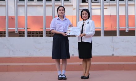 มอบเกียรติบัตร “นักเรียนดี มีคุณธรรม” จาก สำนักงานเขตพื้นที่การศึกษามัธยมศึกษาเชียงใหม่ ให้กับนักเรียนจำนวน 60 คน